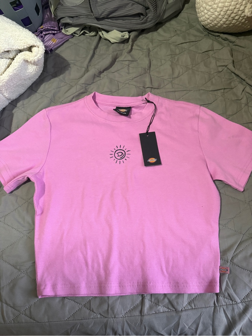 Dickies Light Pink Sun Logo Crop Tee